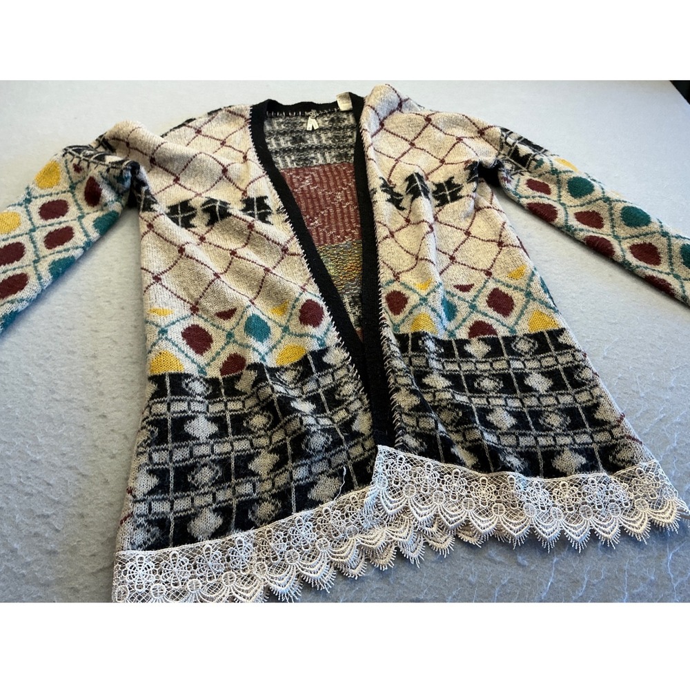 BKE Vintage Y2K Cardigan‎ Sweater Lace Trim Geometric Boho Multi Color Small